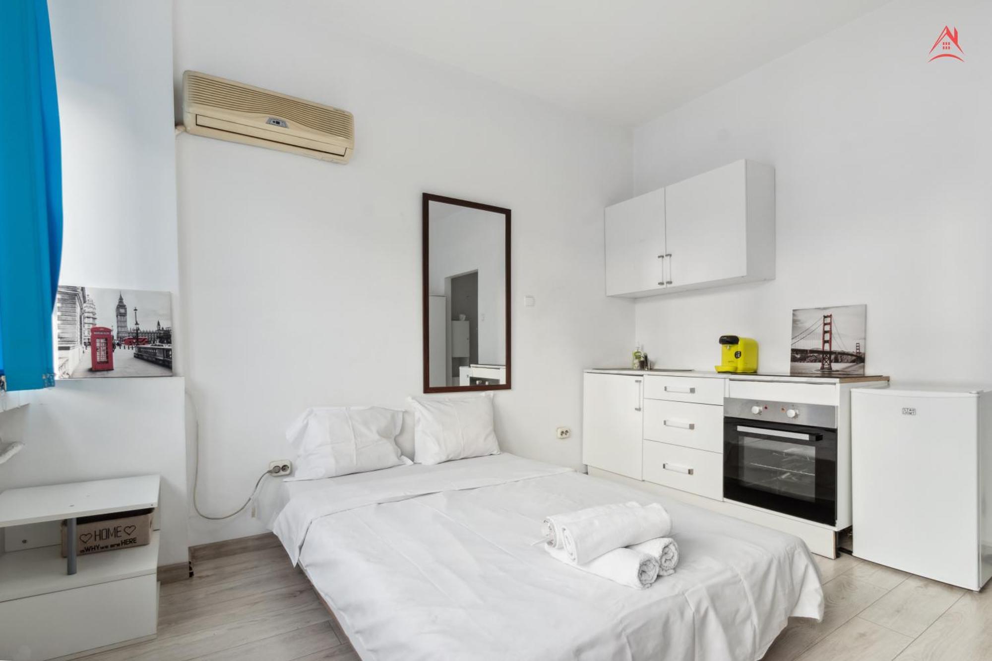Apartamento Atheneum Easy Retreat Bucarest Exterior foto